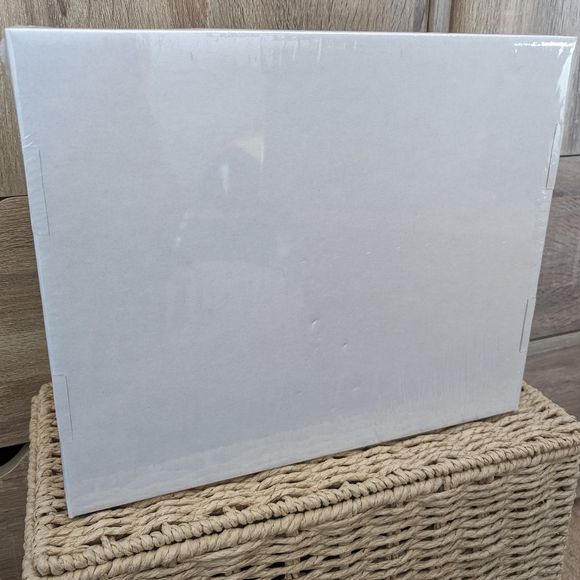 For buyer - Lökken Wooden Hexagon Shelf, in White, Sealed - Picture 2 of 3